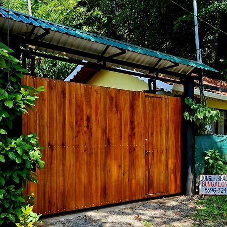 Jungle Beach Bungalow With Ac & Fiber Optic Puerto Viejo de Talamanca Extérieur photo